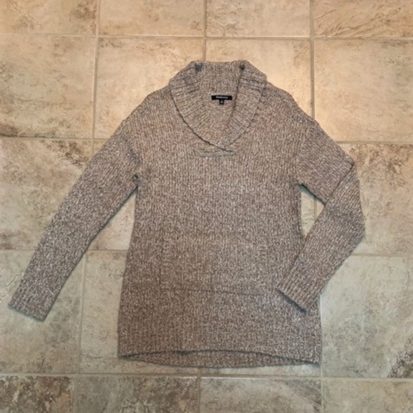 Relativity V Neck Tunic Sweater Tan and Cream - Picture 2 of 7